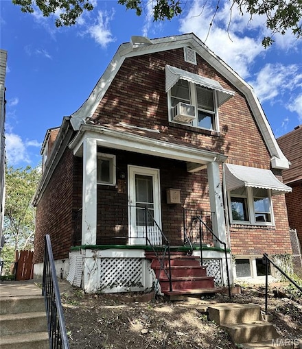 5348 Gilson Ave, Saint Louis, MO 63116