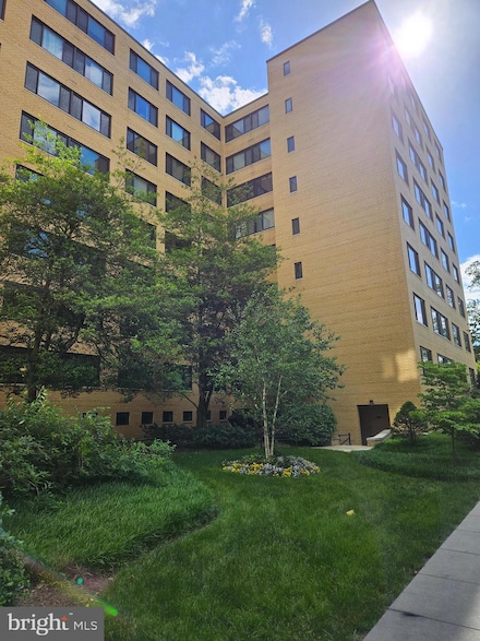 5410 Connecticut Ave NW Unit 112, Washington, DC 20015