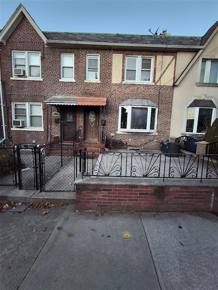 53-50 66th St, Maspeth, NY 11378