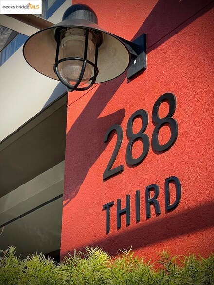 288 3rd St Unit 507, Oakland, CA 94607