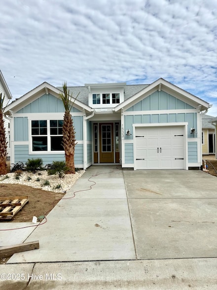 1533 Coastal Cove Ln, Calabash, NC 28467