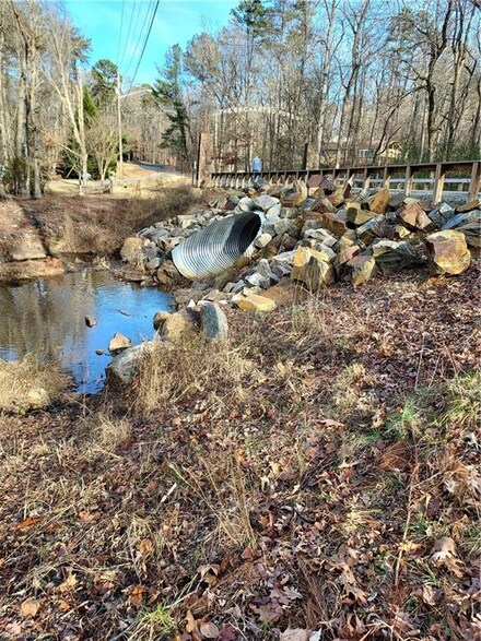 1721 Fairfield Rd, Mount Gilead, NC 27306