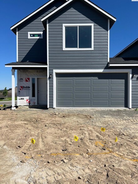 5872 W 41st Ave, Kennewick, WA 99338