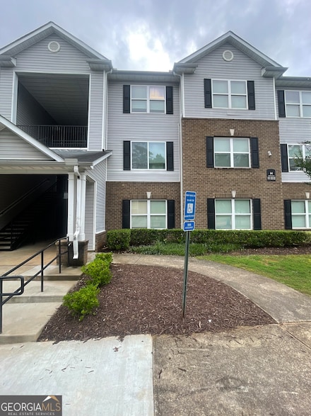 14104 Fairington Ridge Cir, Lithonia, GA 30038