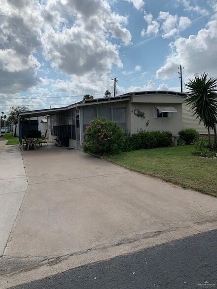 258 Irapuato St, Mercedes, TX 78570