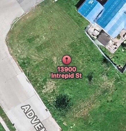 13900 Intrepid St, New Orleans, LA 70129