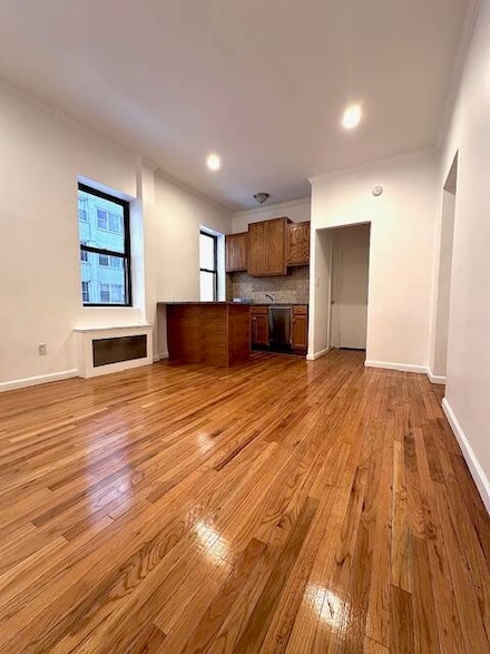 152 E 35th St Unit 3F, New York, NY 10016