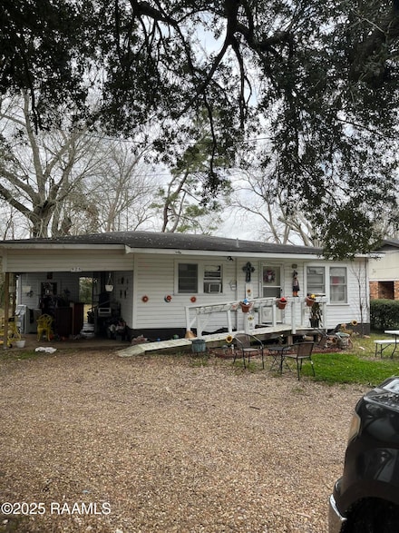 926 S Chataignier Rd, Ville Platte, LA 70586