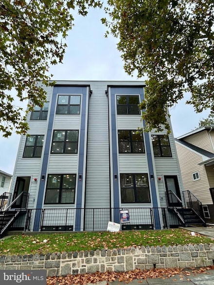 4318 7th St NW, Washington, DC 20011