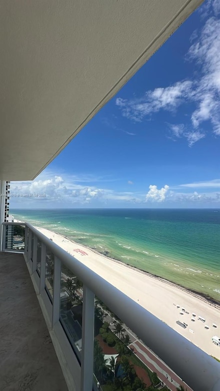 4775 Collins Ave Unit 2702, Miami Beach, FL 33140