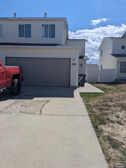 2325 Westridge Dr, Rock Springs, WY 82901
