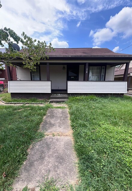 213 Gallaher St, Huntington, WV 25705