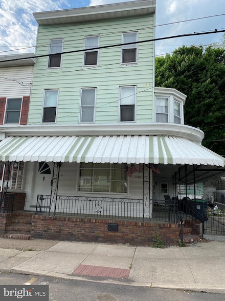 1137 E Centre St, Mahanoy City, PA 17948