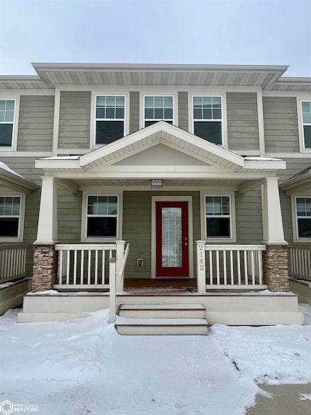 2142 Diamond Ln, Fairfield, IA 52556