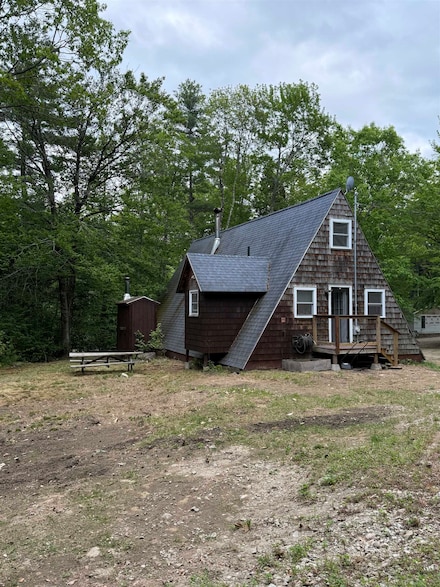9 Spruce Rd, Middleton, NH 03887