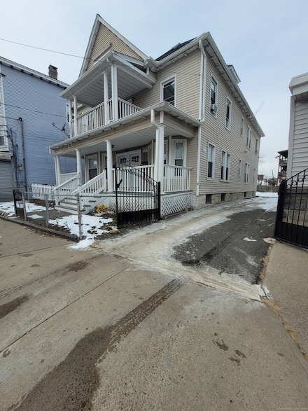 1119 Stratford Ave, Bridgeport, CT 06607