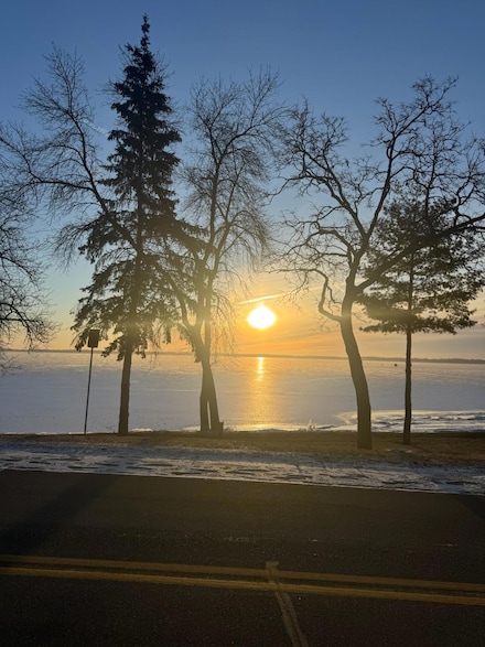14224 Skyline Dr, Spicer, MN 56288