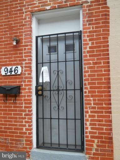 946 Bennett Place, Baltimore, MD 21223
