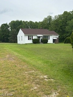 5806 Risher Rd, Leavittsburg, OH 44430