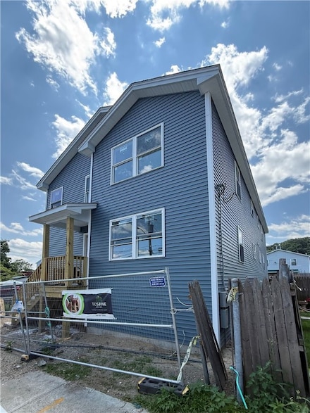 34 Harold St, Providence, RI 02908