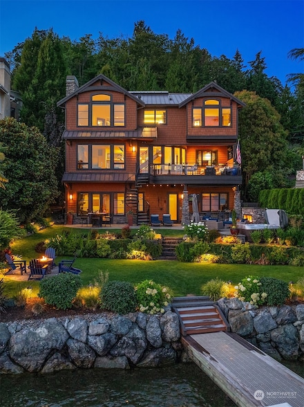 8439 SE 87th St, Mercer Island, WA 98040