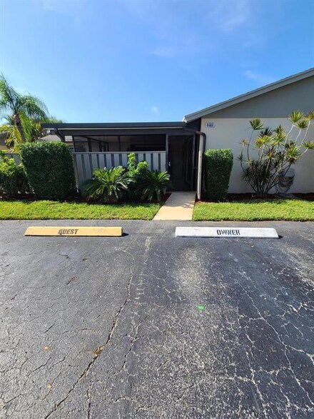8112 Ambach Way Unit 11A, Hypoluxo, FL 33462