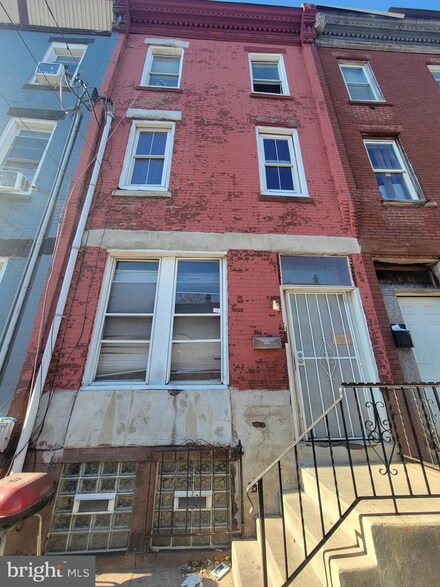 2438 N 20th St, Philadelphia, PA 19132