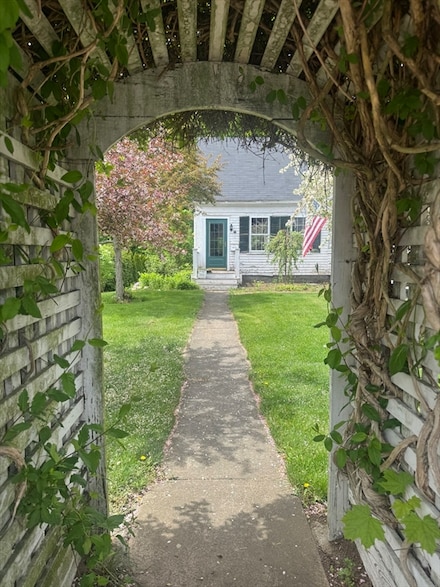 255 Plymouth St Unit 2, Abington, MA 02351