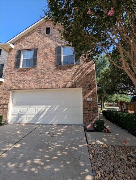 200 Inverness Dr, Lewisville, TX 75067