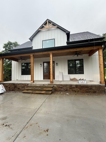 209 Crest Dr, Rocky Face, GA 30740