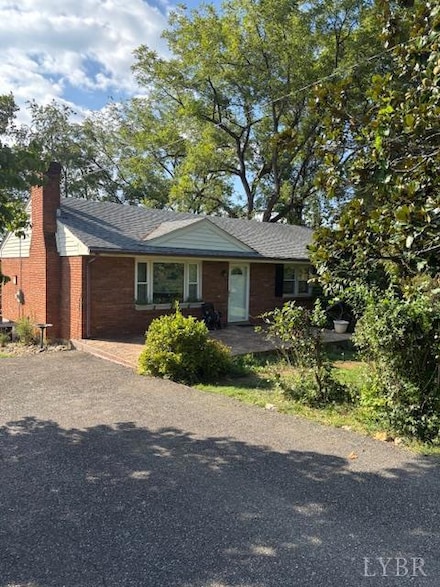 1119 Standish Cir, Lynchburg, VA 24501