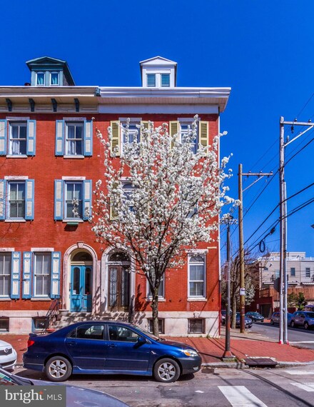 1701 Wallace St, Philadelphia, PA 19130