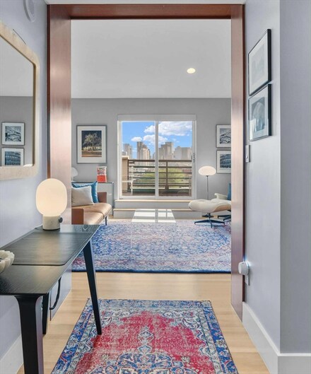 150 Orleans St Unit PH1, Boston, MA 02128
