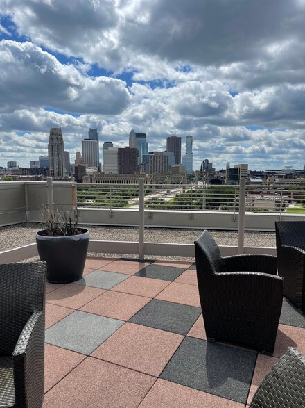 100 2nd St NE Unit A160, Minneapolis, MN 55413