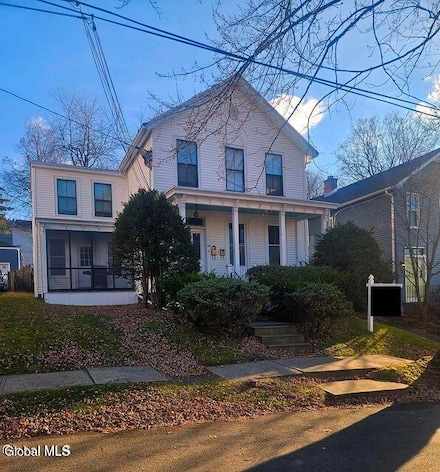 116 Maple Ave, Troy, NY 12180