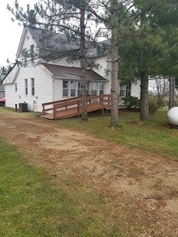 S5224 County Road G, Hillpoint, WI 53937