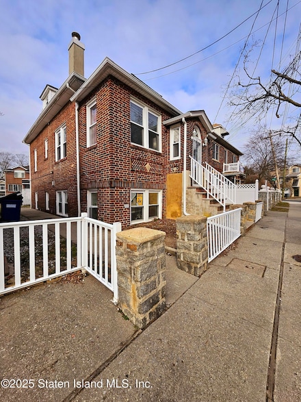 10 Florida Ave, Staten Island, NY 10305