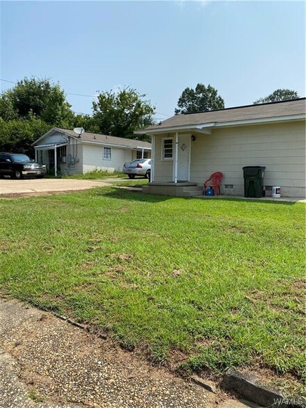 3220 University Blvd E, Tuscaloosa, AL 35404