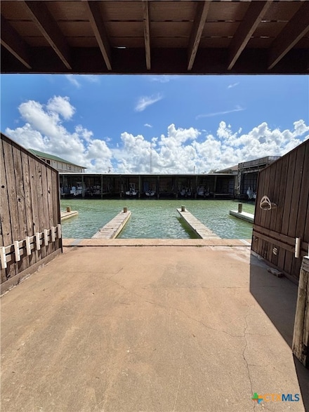 440 15th St, Port O'Connor, TX 77982