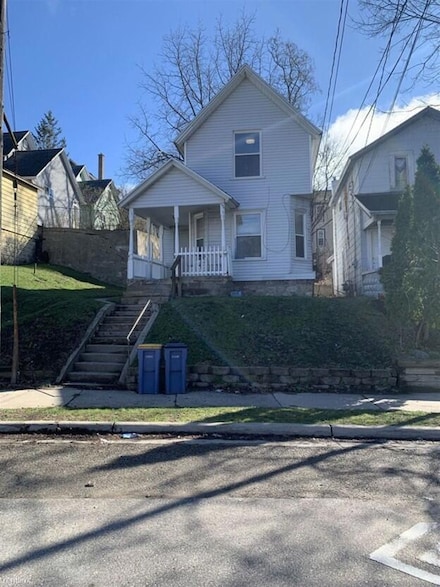 1436 Lafayette Ave NE, Grand Rapids, MI 49505