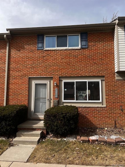 25633 Salem St Unit 109, Roseville, MI 48066
