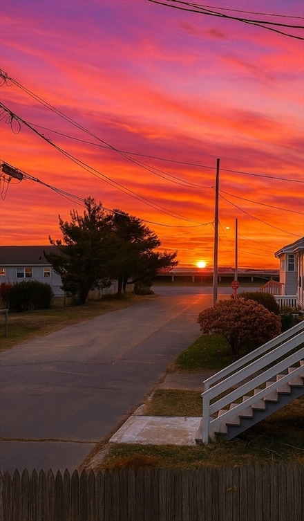 31 Kenberma St, Hull, MA 02045