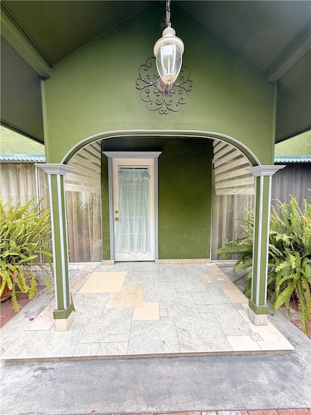 529 Naranja Dr, Glendale, CA 91206