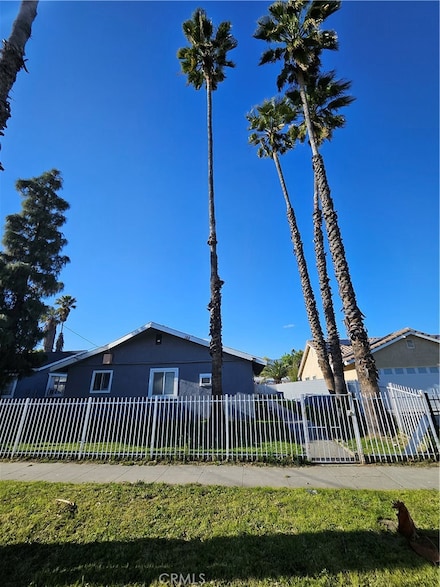 188 E 11th St, San Bernardino, CA 92410