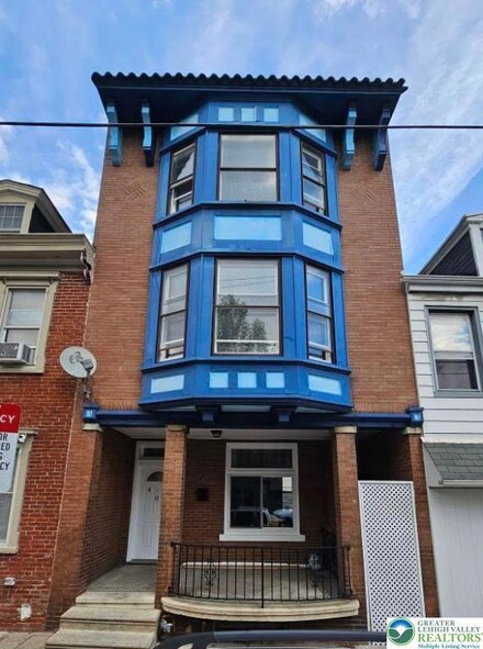 405 N 6th St, Allentown, PA 18102