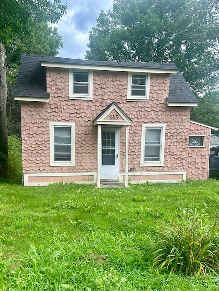 245 Main St, Lincolnville, ME 04849