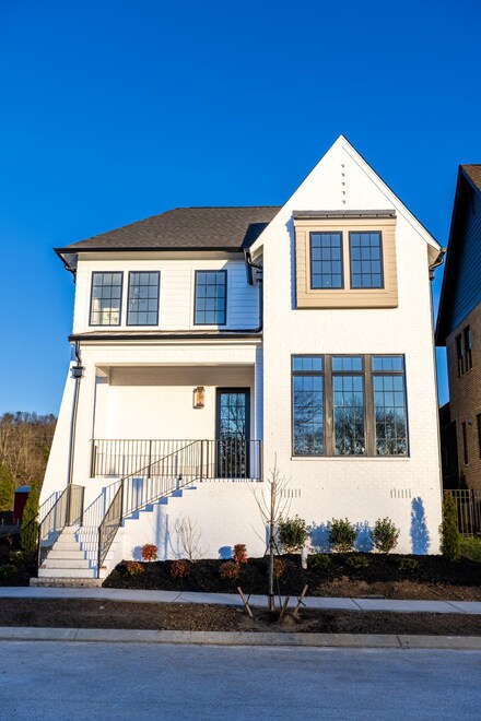 9423 Calder Cir, Ooltewah, TN 37363