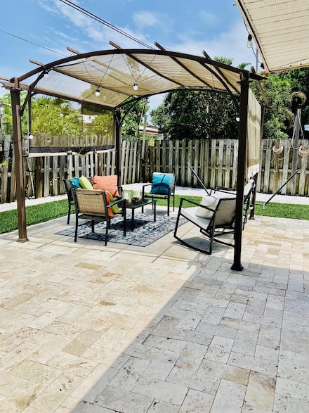 2640 NE 10th Terrace, Pompano Beach, FL 33064