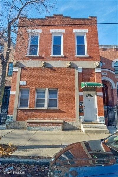 2248 N Southport Ave Unit 2F, Chicago, IL 60614
