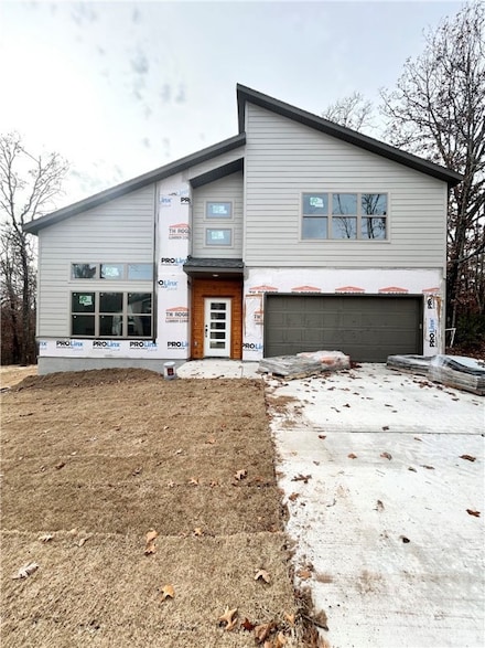 6 Findhorn Ln, Bella Vista, AR 72715